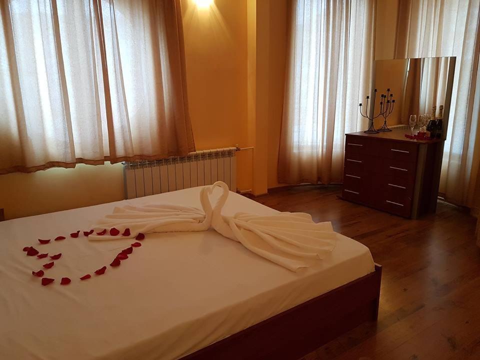 Hotel Queen Aydemir Extérieur photo