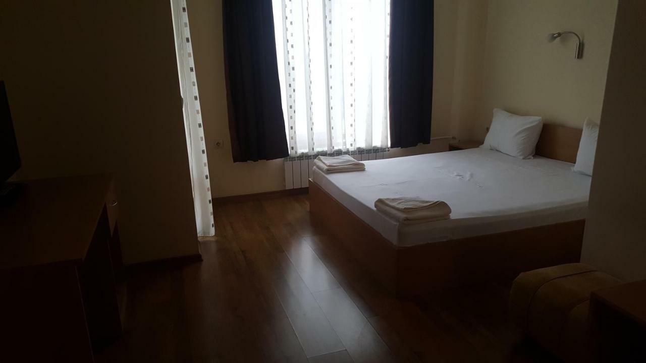 Hotel Queen Aydemir Extérieur photo